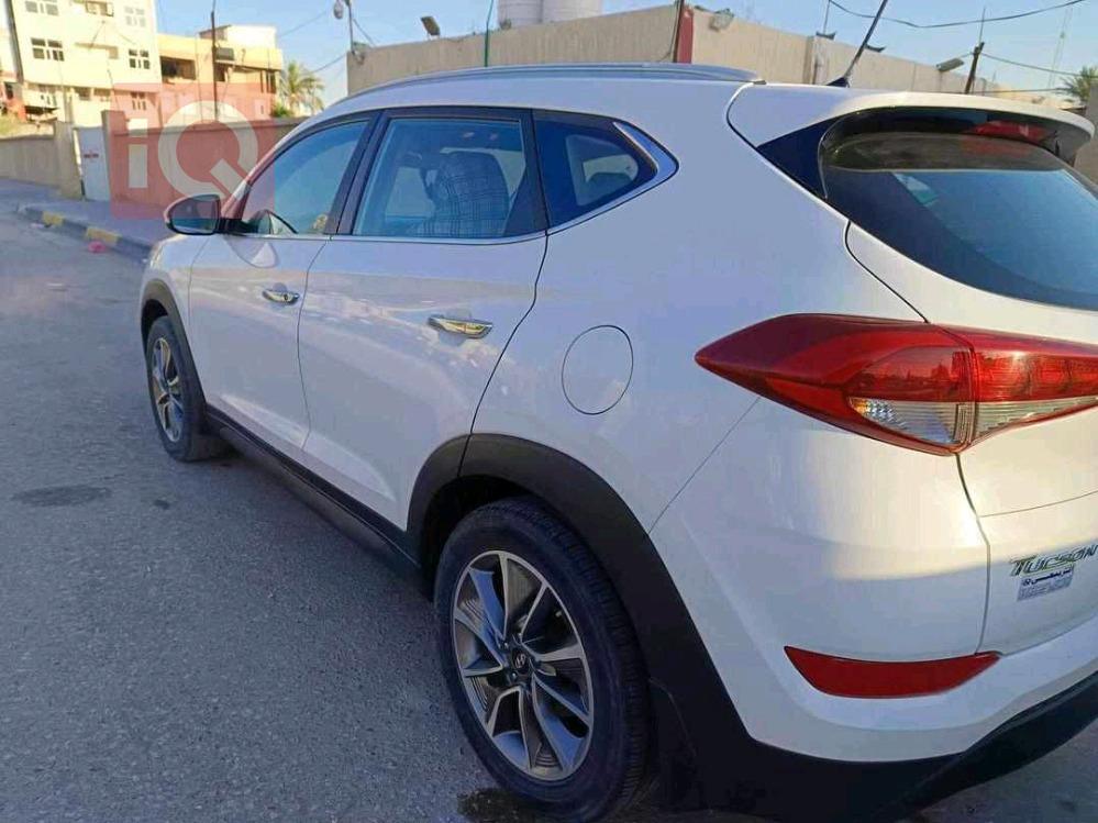 هیوندای تۆکسۆن
